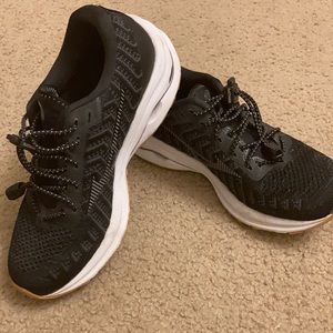 Mizuno Wave Rider running shoes with lock laces